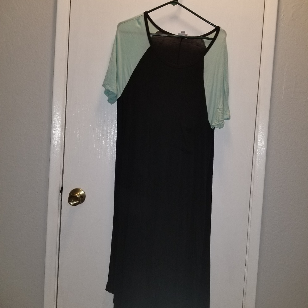 Lularoe xl carly